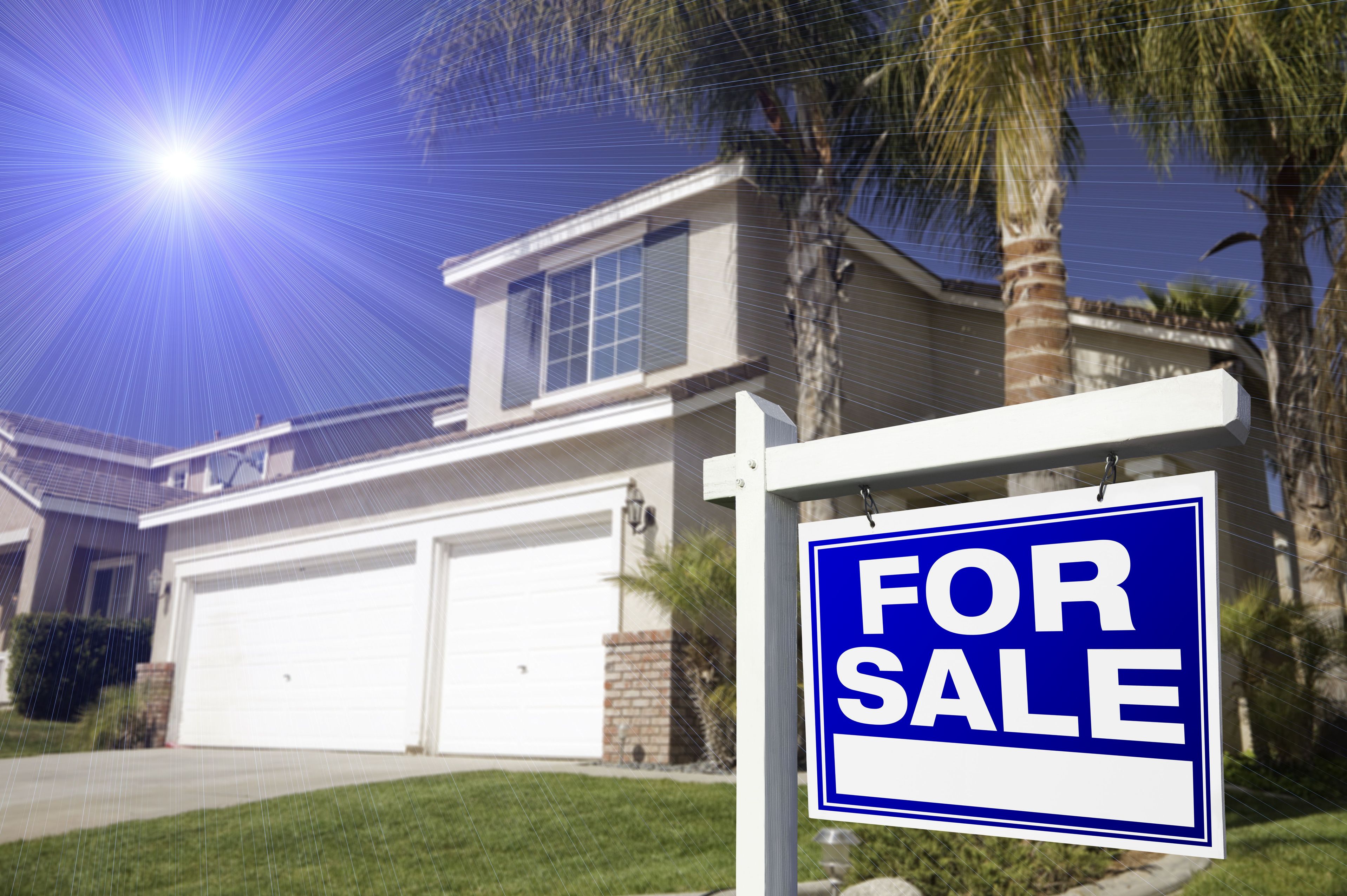 Four Things You Should Do Before Listing Your Phoenix Home For Sale